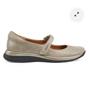 Earth Women's Gold Mary Jane Shoes